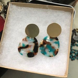 Multicolor statement earrings